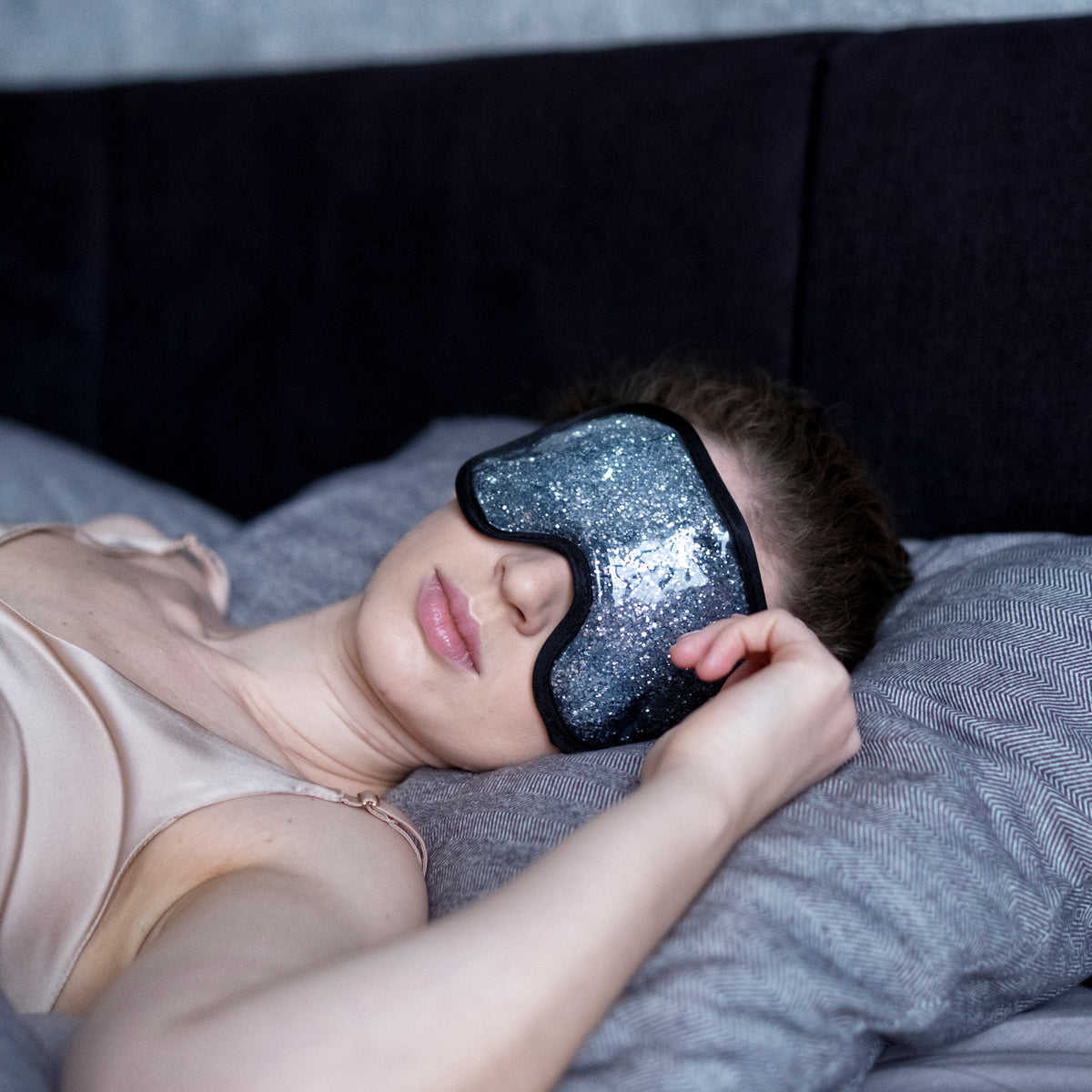 Zhu-Zhu Glitter Gel Hot & Cold Eye Mask - Silver
