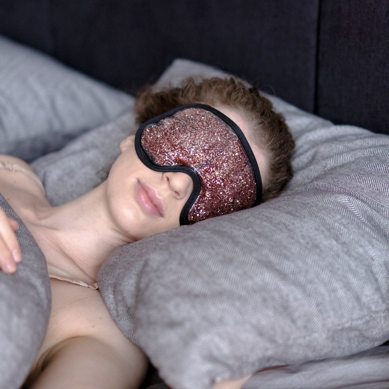 Zhu-Zhu Glitter Gel Hot & Cold Eye Mask - Rose Gold