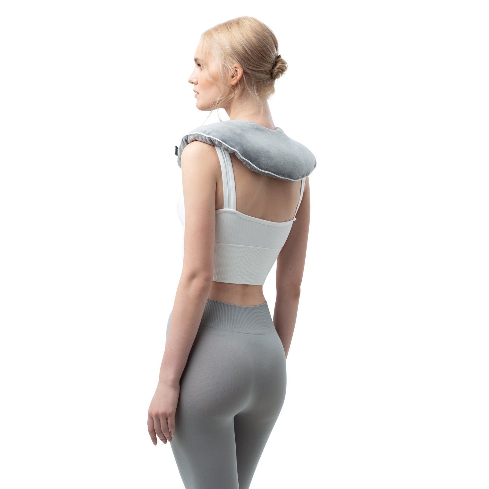 Microwave Lavender Neck Warmer In Grey Velour