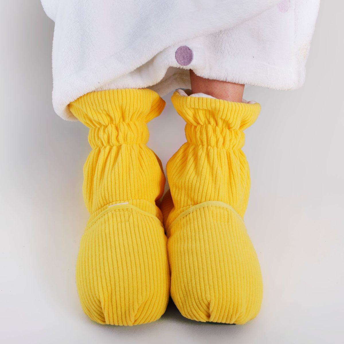 Zhu-Zhu Cozy Toes Microwavable Feet Warmers - Yellow Slipper Boots